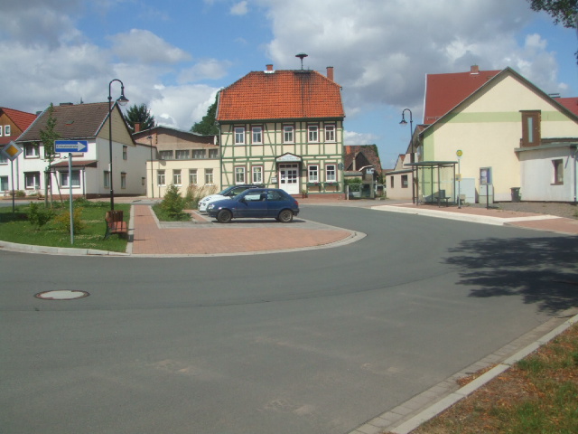 Platz unter den Linden